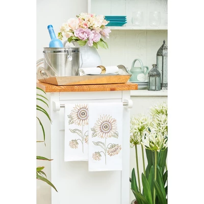 C&F Home Sunflower Flour Sack Cotton Kitchen Towel 2 C&F Home Sunflower Flour Sack Cotton Kitchen Towel