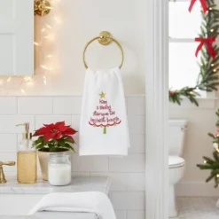 C&F Home Christmas Tree Motif "Hang A Shining Star" 100% Cotton Guest Towel
