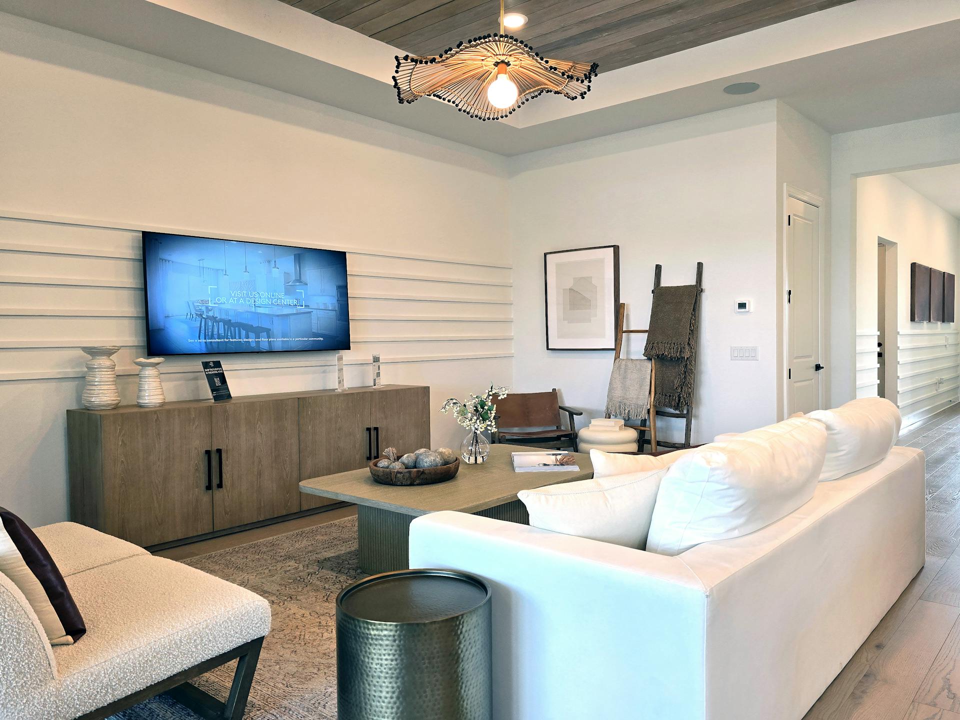 C&F Home Shop -C&F Home Shop pexels cmoon 32025946